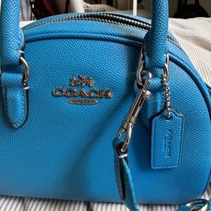 Coach Vibrant Blue Leather Shoulder Bag